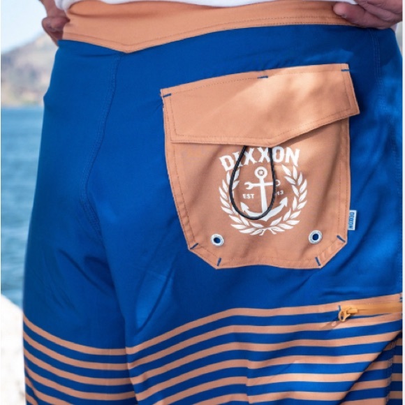 New DIXXON Doldrum Blue & Peach Board Shorts Swim Trunks Size 34 BNIB - Picture 1 of 2